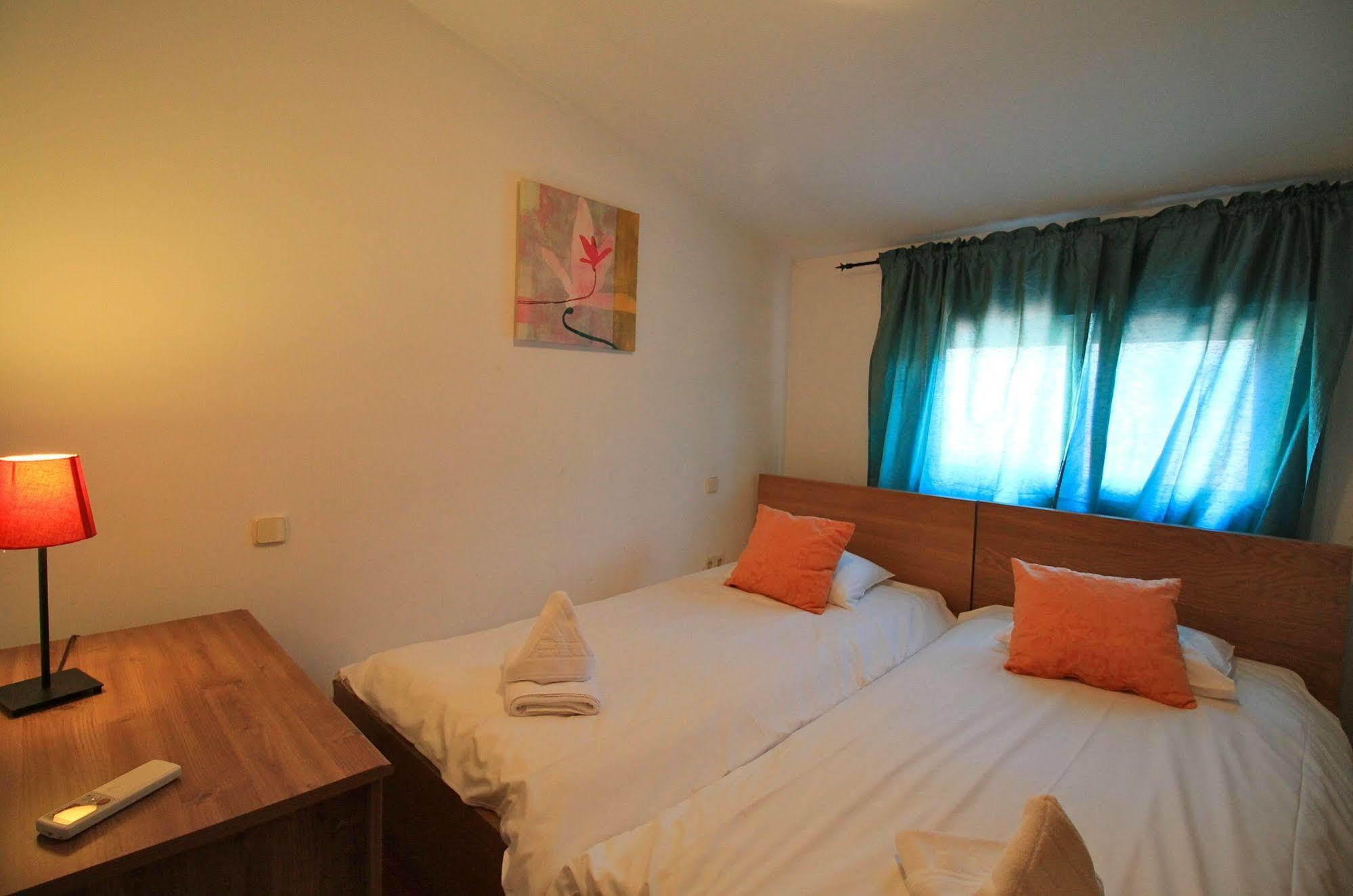 Prado Apartments Madrid Buitenkant foto