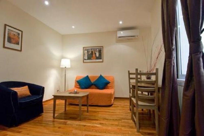 Prado Apartments Madrid Buitenkant foto